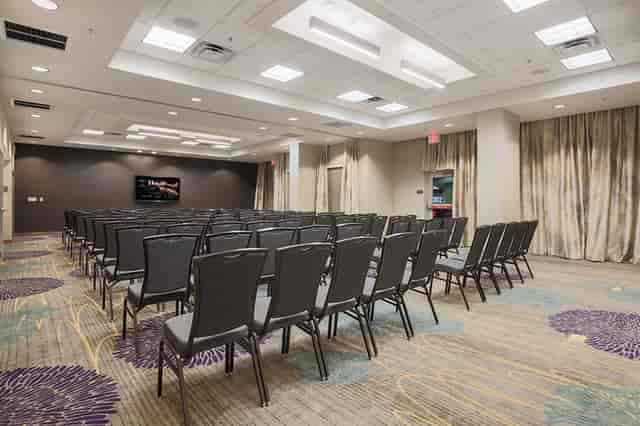 Lounge at SpringHill Suites San Jose: modern meeting space for professional events.