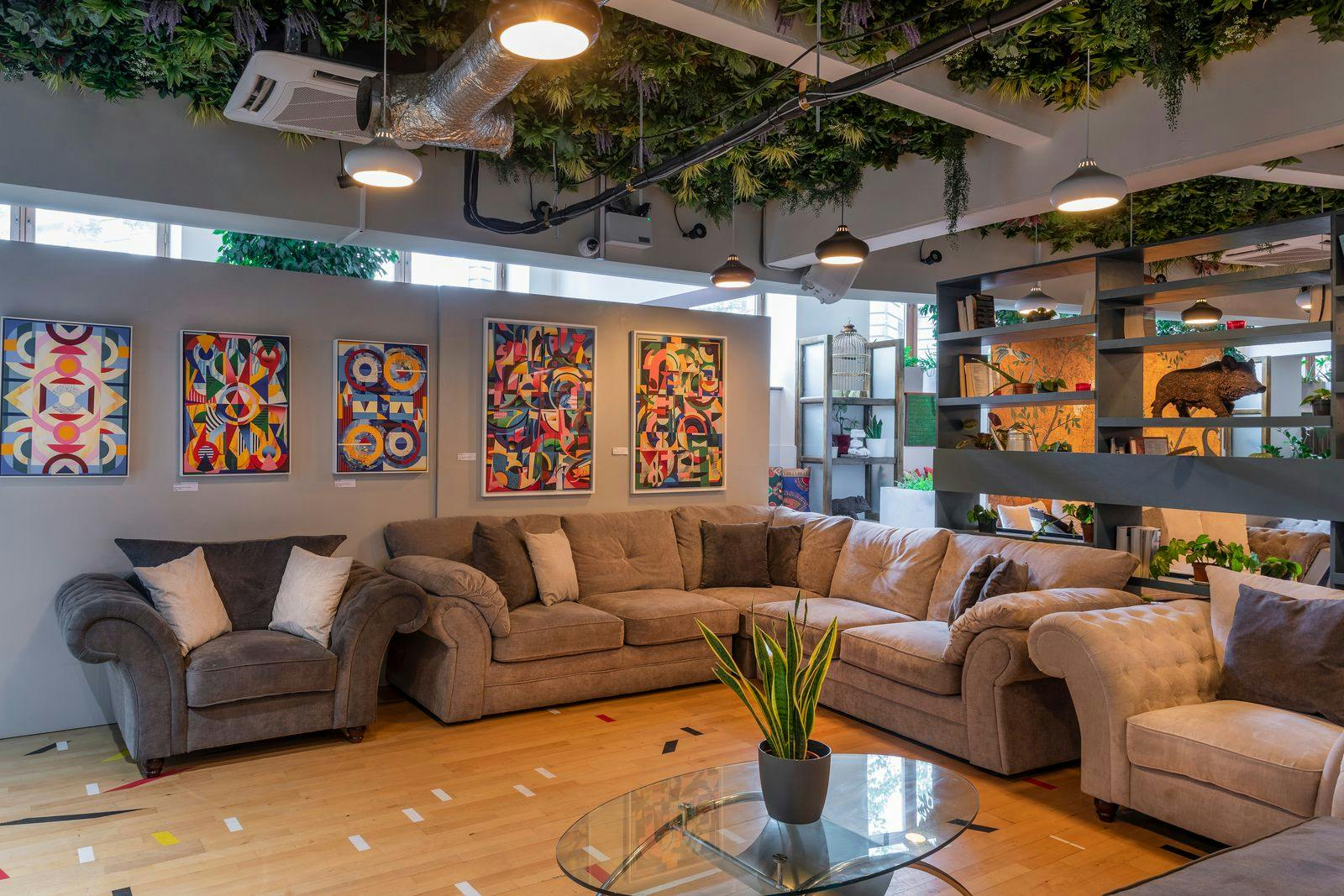 ARBORETUM - Main Lounge image 1
