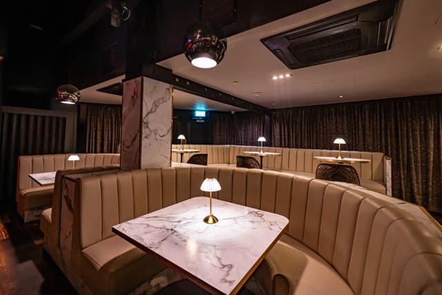 Eden Lounge