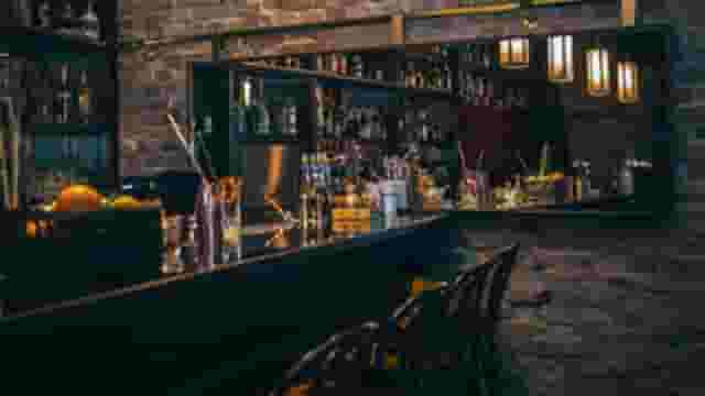 Cocktail bar