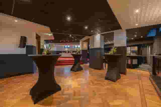 Ray's Club