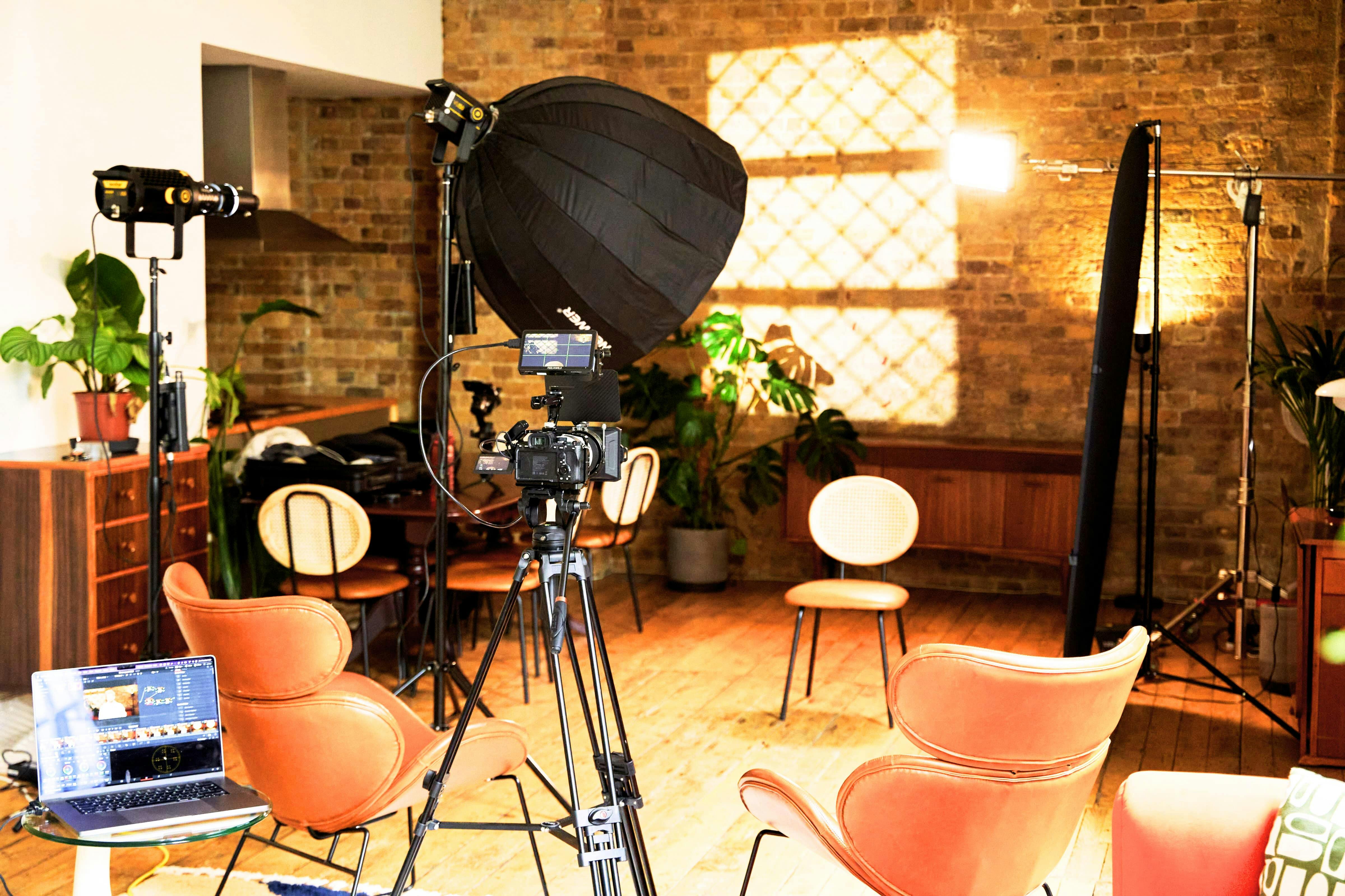 Stylish event space in Shoreditch, perfect for meetings and video shoots.