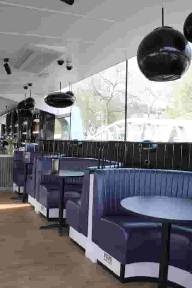 Clipper Lounge Embankment
