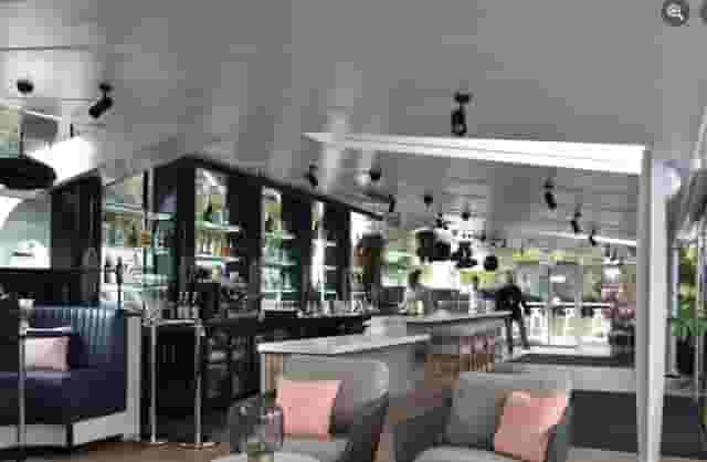 Clipper Lounge Embankment
