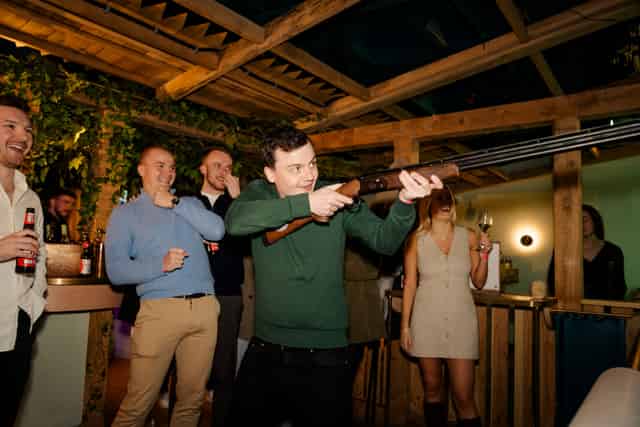 Shooting Peg