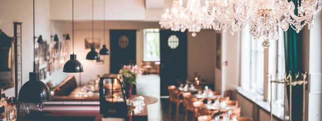 Frannz Club & Restaurant
