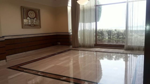 Spacious meeting room at Sunset Lounge, Trident Nariman Point, ideal for corporate events.