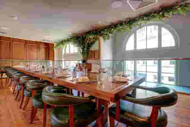 Bank Restaurant Bar & Grill