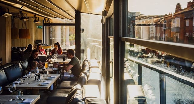 Vibrant dining space at Bank Restaurant Bar & Grill, perfect for events and gatherings.