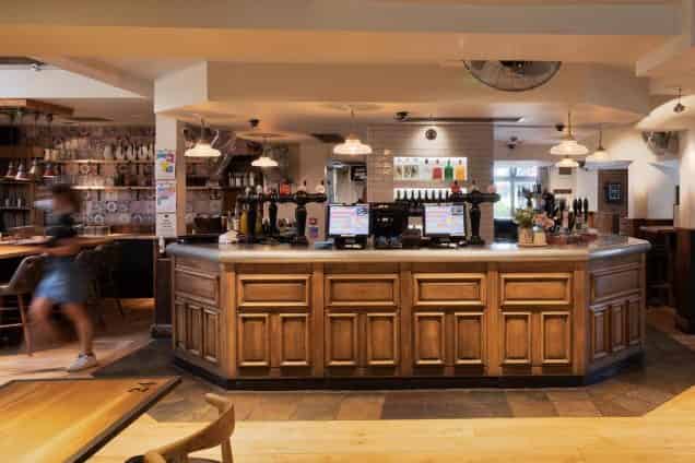 Bar