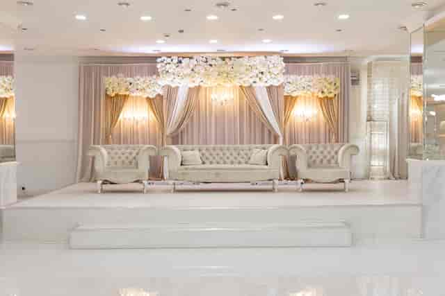 Gallery – Mayfair Suite