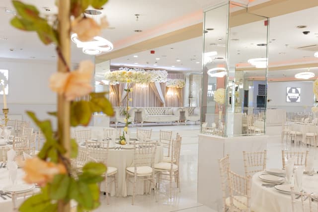 Mayfair Suite