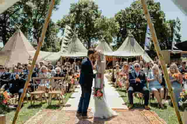 Belcote Farm Tipi Weddings