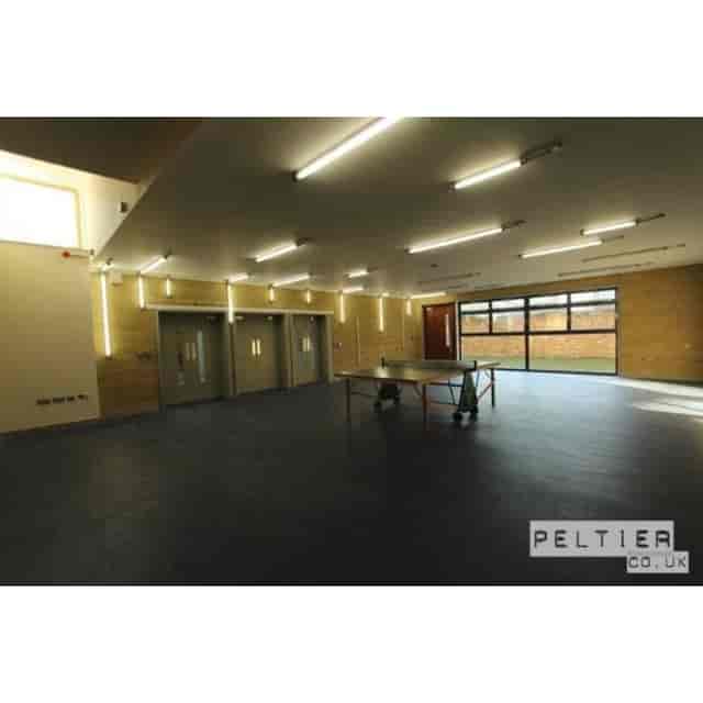 Versatile event space in Kentish Town with natural light for meetings and workshops.