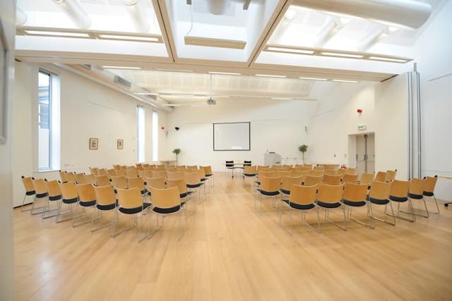 Signing Tree Venue