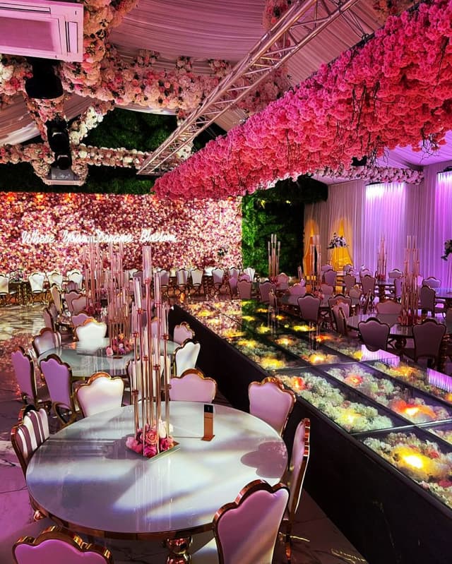 Grand Botanical Suite