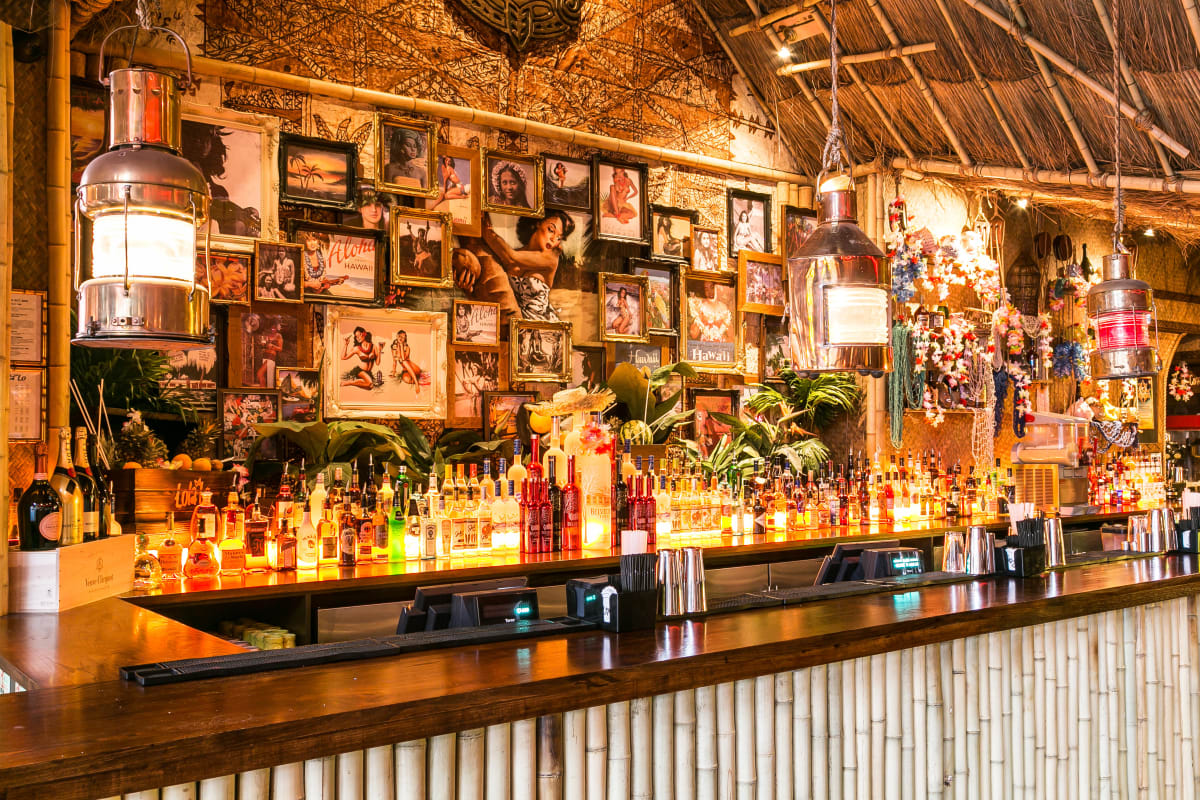 Vibrant bar venue in Lola Lo Bristol, ideal for networking events and cocktail receptions. - Banner