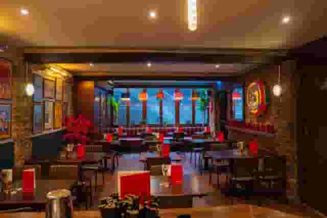 Maxwell's Bar and Grill