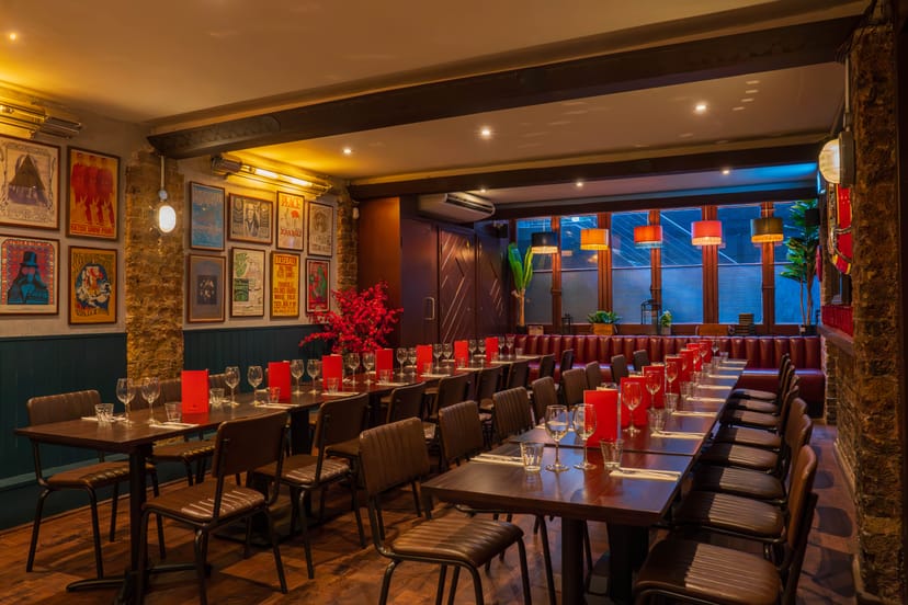 Stylish Studio bar at Maxwell's, ideal for corporate events and gatherings.