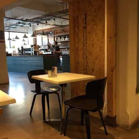 OIKOS Café