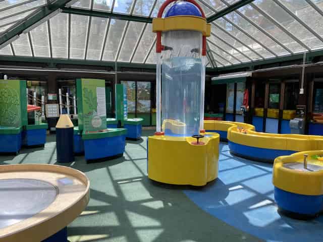 Discovery Centre - Dudley Zoo and Castle