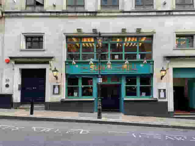 Bar