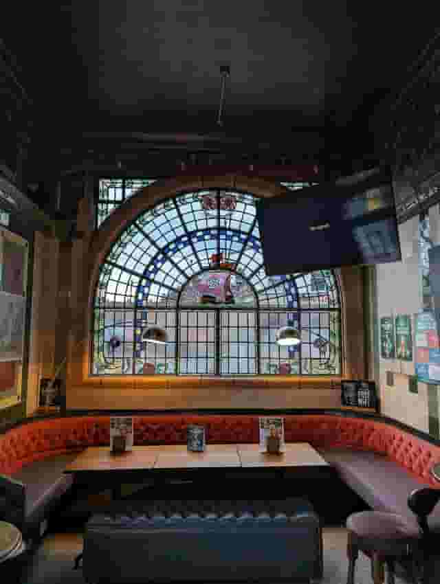 Rose Villa Tavern