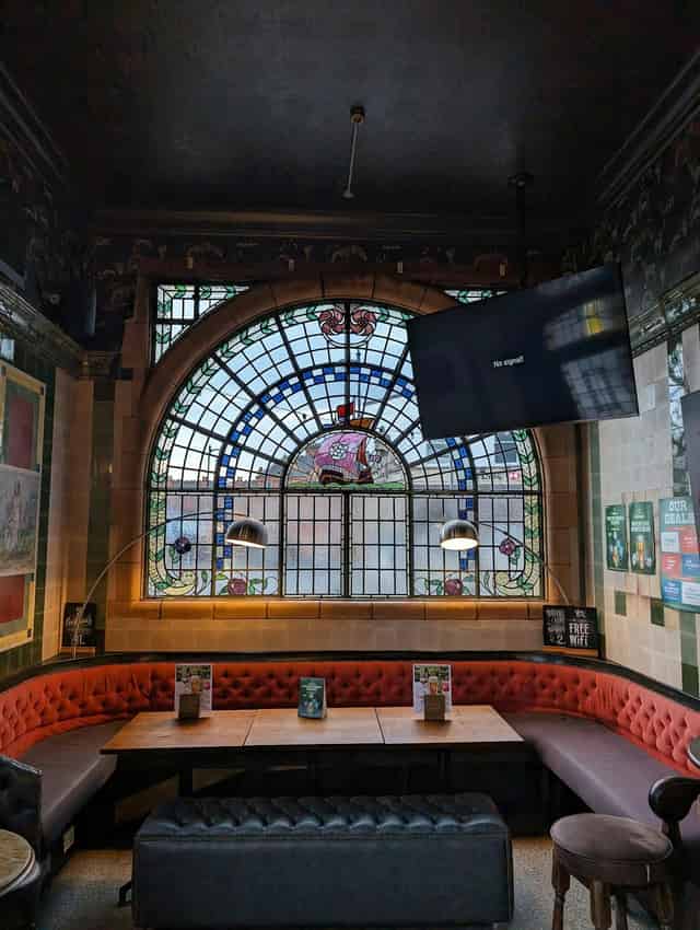 Rose Villa Tavern