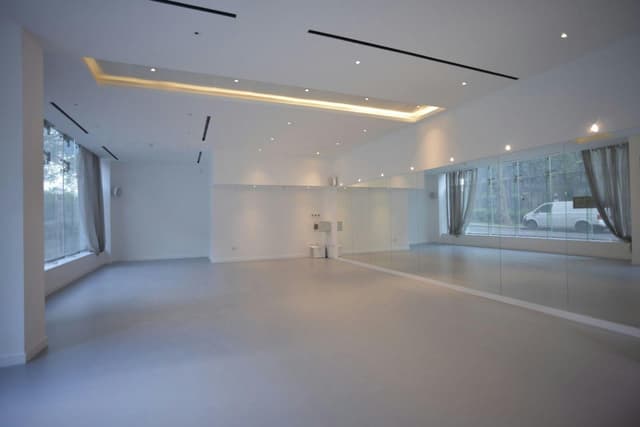 iD Studios