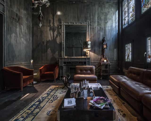Stylish meeting space in Les Bains Paris, ideal for intimate gatherings and events.