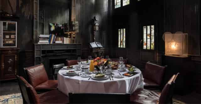 ROXO bar restaurant