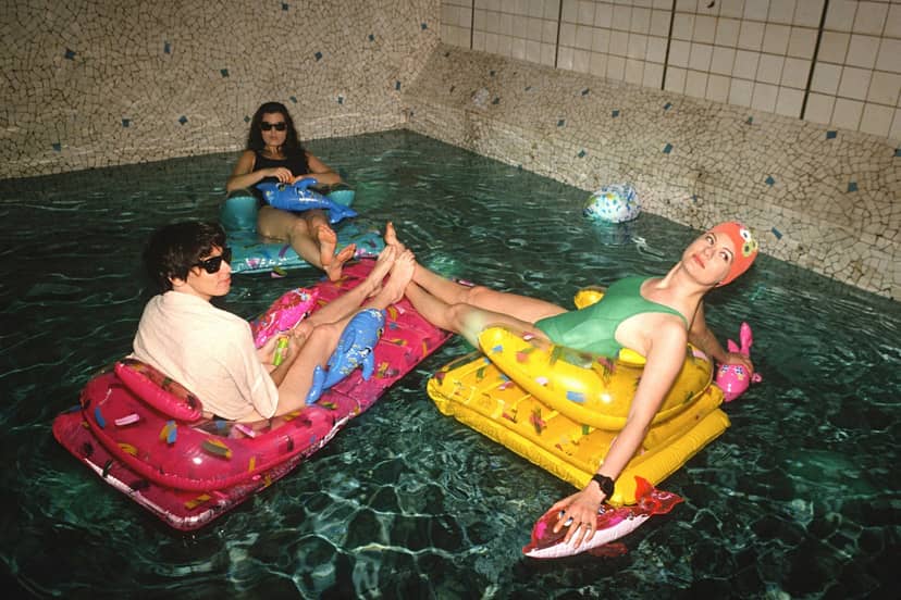 Night club pool event in Les Bains Paris with inflatable loungers for team-building.
