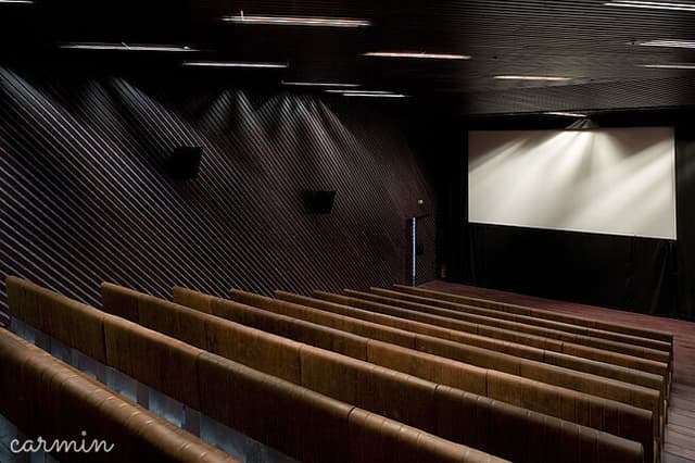 Théâtre Claude Lévi-Strauss foyer