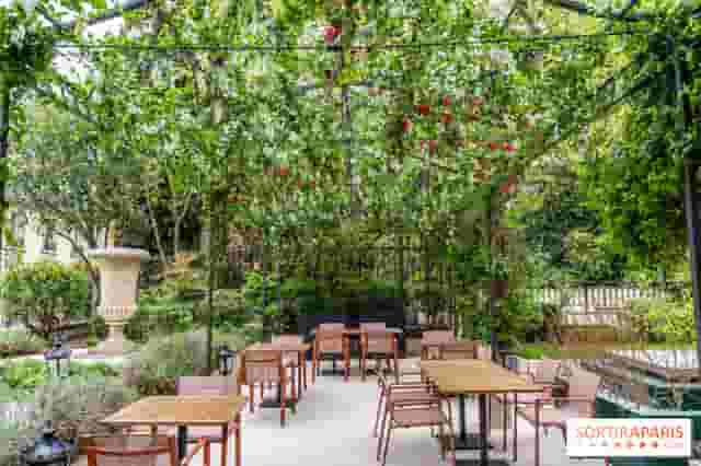 Outdoor terrace