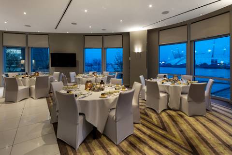 Radisson Blu Hotel, London Canary Wharf East - The River Room image 1