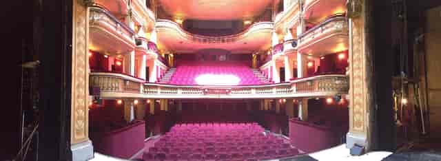 Grand foyer of Théâtre de la Madeleine, elegant architecture for events and performances.
