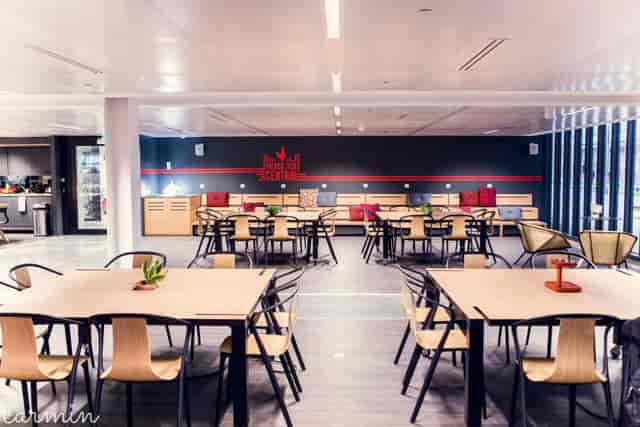 Modern meeting space at STATION F with flexible seating for events and collaboration.