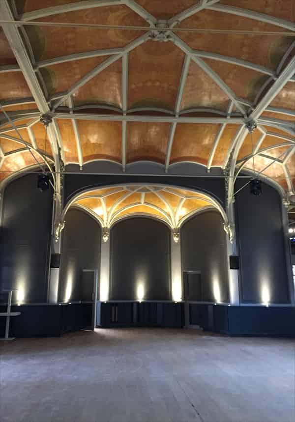 Salon boisé