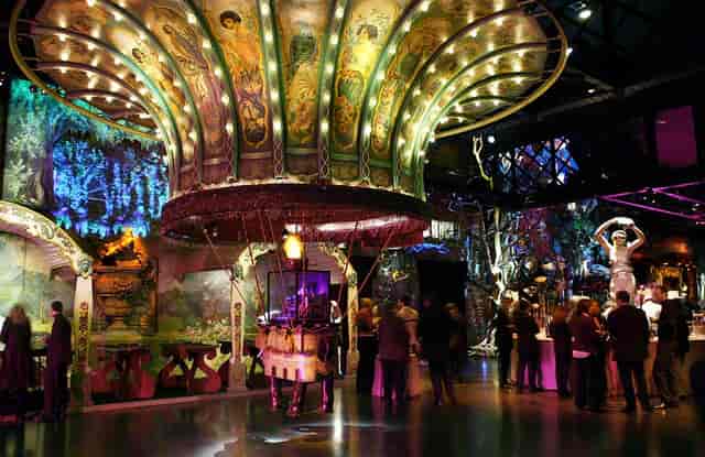 Vibrant carousel at Théâtre du merveilleux, perfect for corporate events and celebrations.