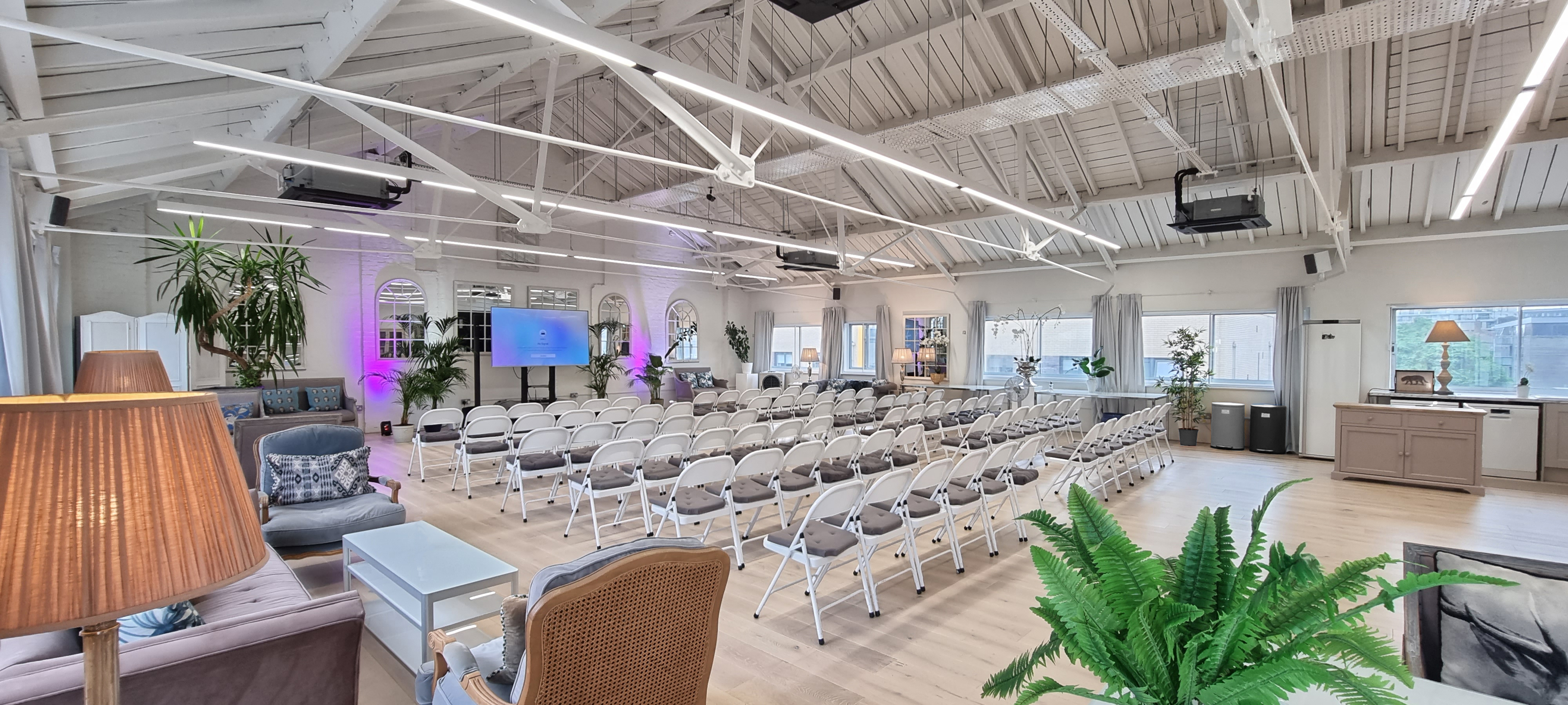 Lumiere Underwood Loft Chalet: modern event space, natural light, conference, workshop - Banner