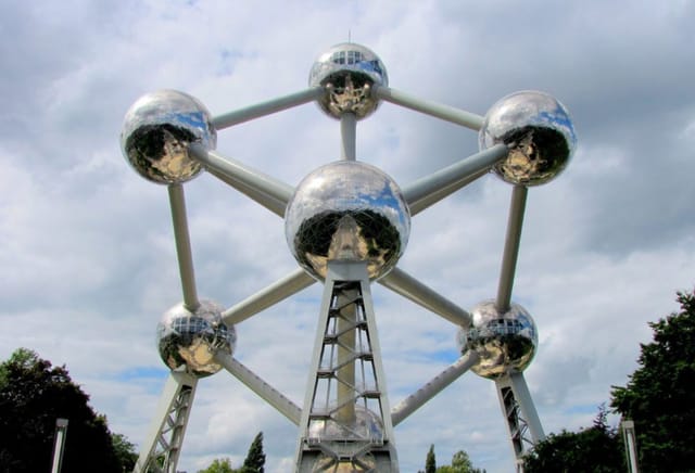 Prigogine at Atomium, Brussels - iconic venue for events with futuristic design.