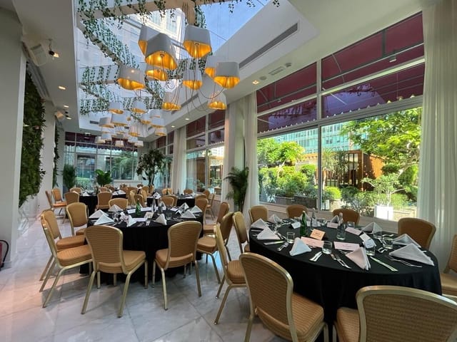  Ritz-Carlton DIFC