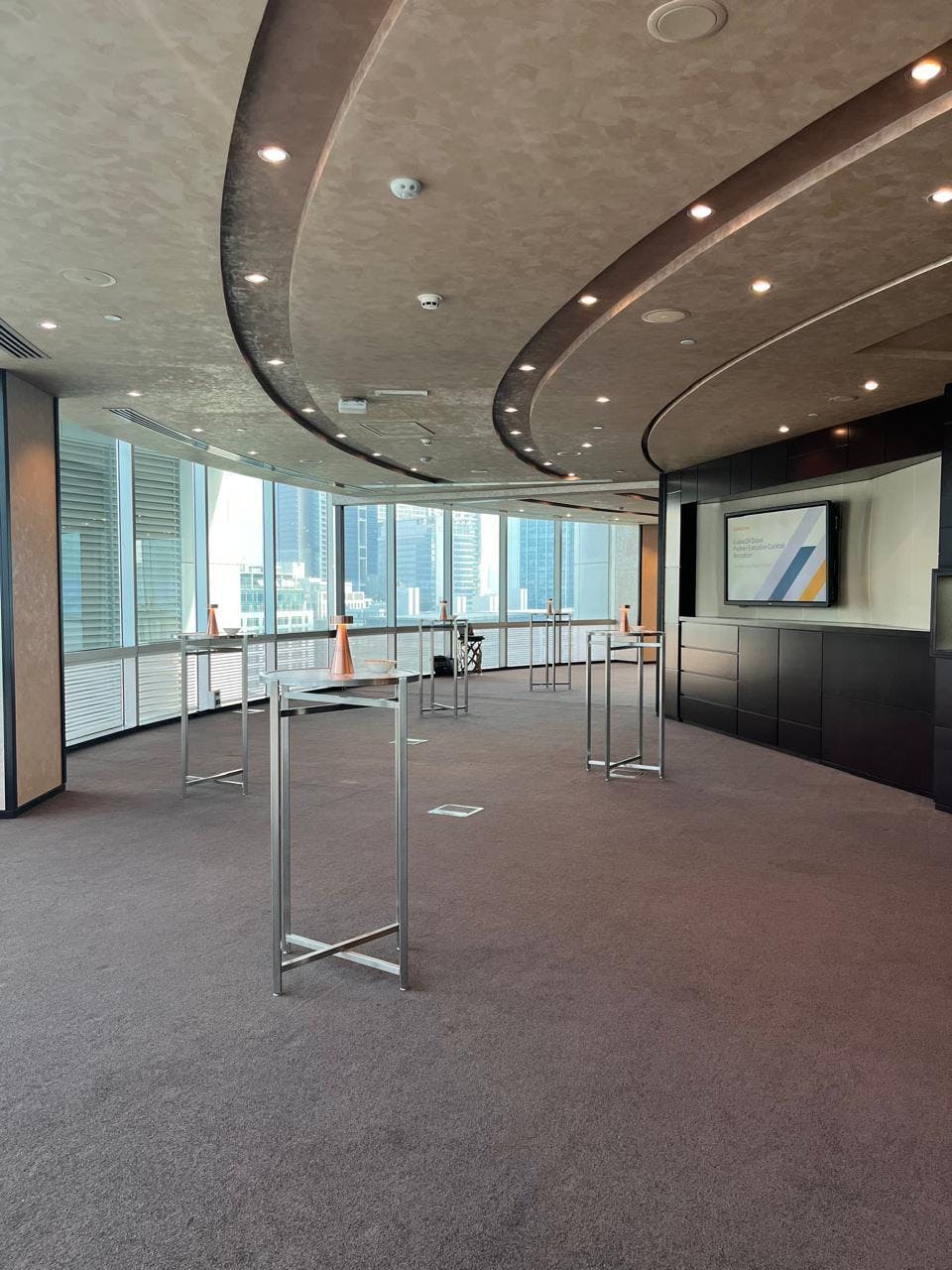 Modern Level 8 meeting suite with city views, ideal for corporate events and networking.