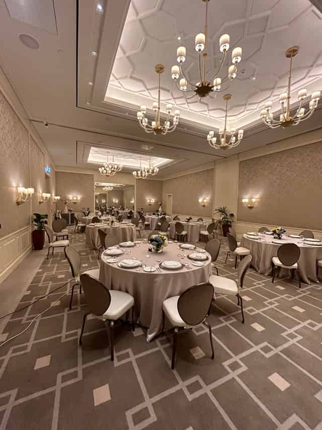 Lulwa Meeting Room