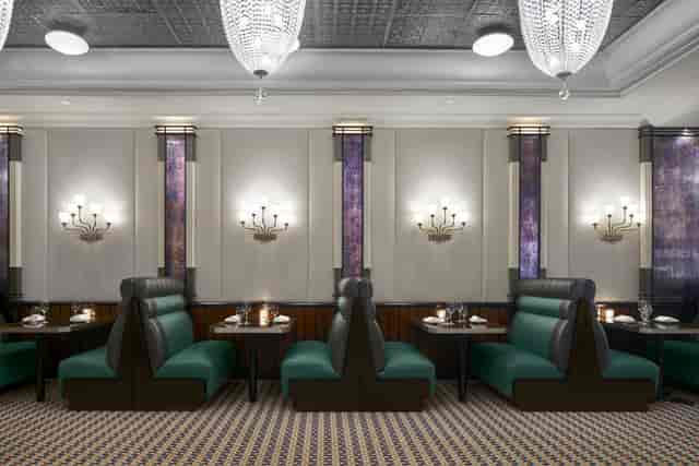 Elegant dining space at Bostonian Seafood & Grill, ideal for corporate events and networking.