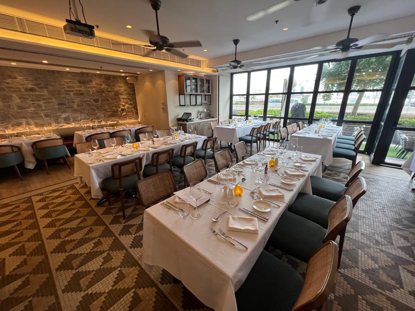 Semi-VIP dining area with elegant tables, ideal for corporate events and private gatherings.