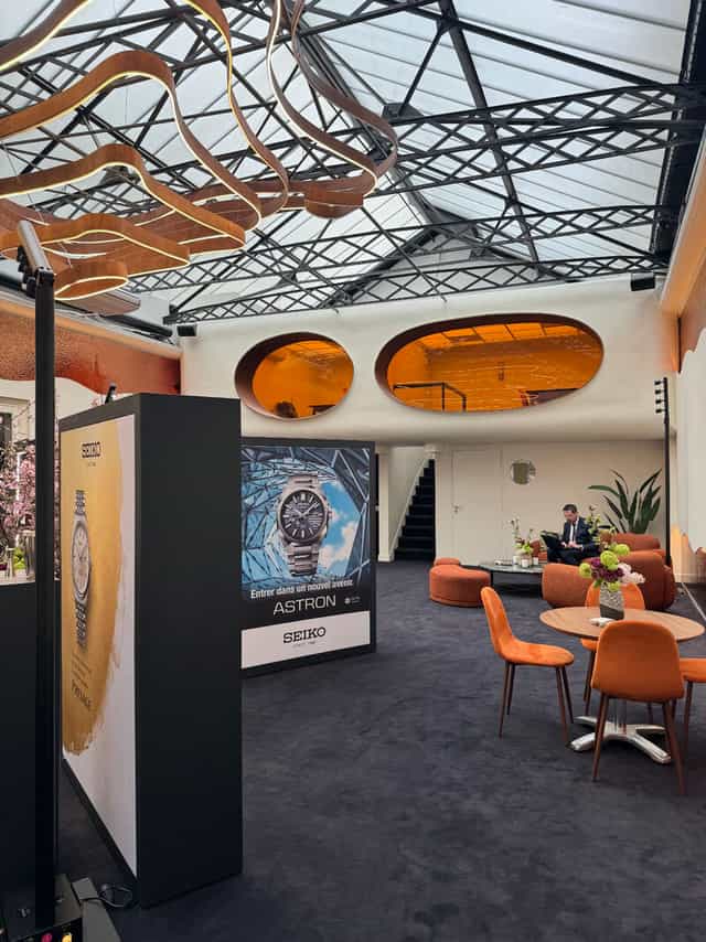 Modern event space in Maison Boétie with oval windows, ideal for luxury product launches.