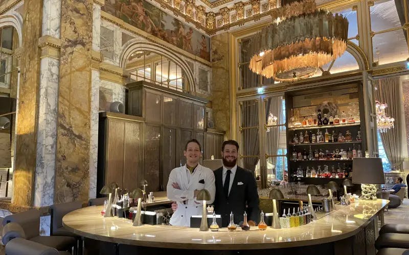 Sophisticated bar at Hôtel du Collectionneur, ideal for upscale events and meetings.