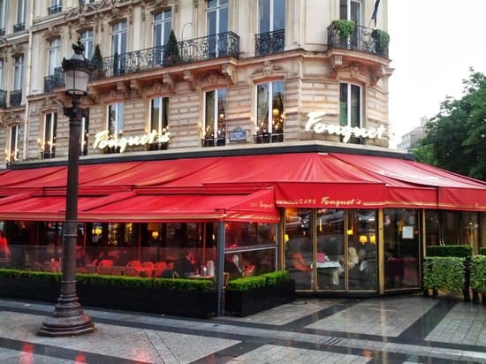 Outdoor Cafe