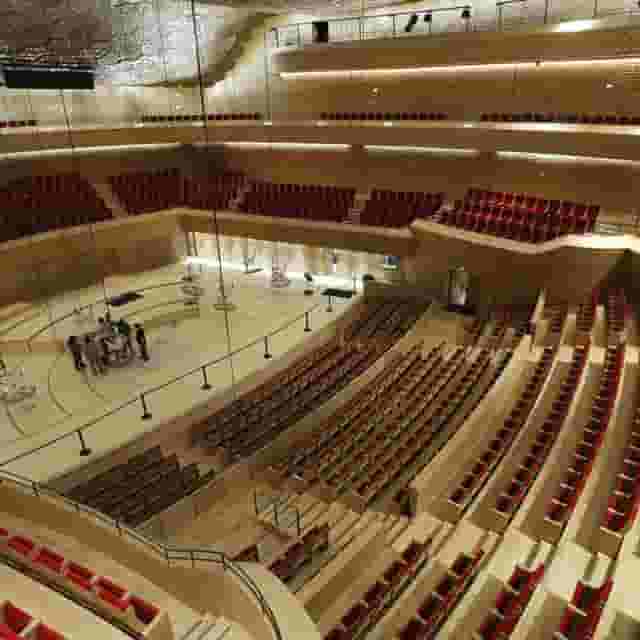 Performing arts theater